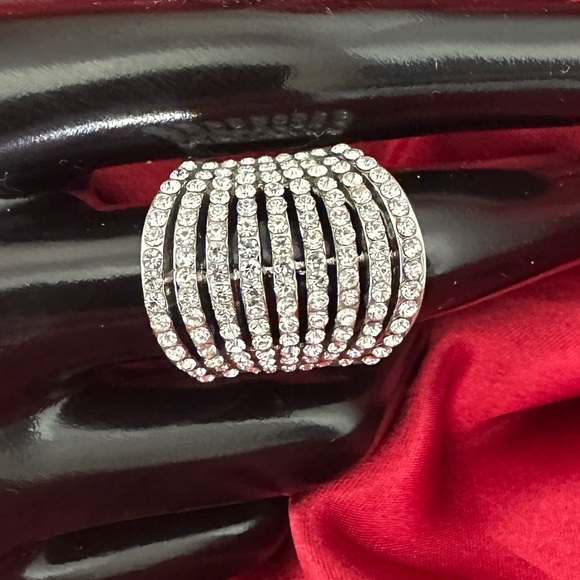 Rhinestone, Silver Plated Cocktail Statement ring - - Picture 1 of 14